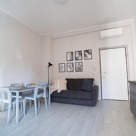 Easylife - Accogliente Residenza A Due Passi Dal Duomo Lejlighed Milano Eksteriør billede